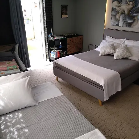 Tiny Penthouse, Big Terrace * Kalamata