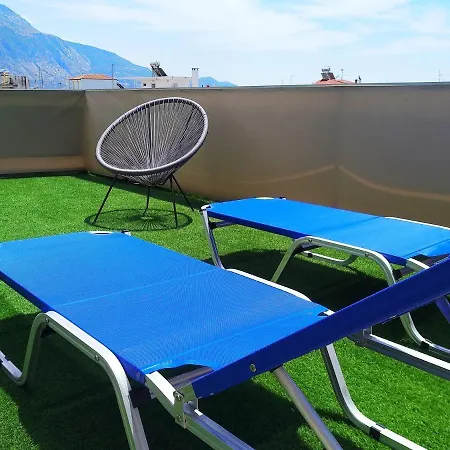 Tiny Penthouse, Big Terrace